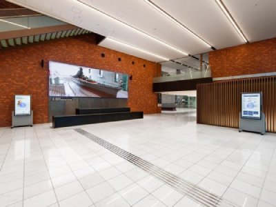 高精細LEDビジョンによる没入感ある展示と、自在な画面分割システム|呉市海事歴史科学館 大和ミュージアム 様を掲載